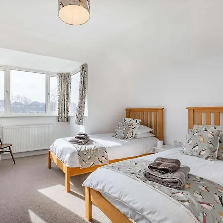 Holiday home 3 Bed In 86665